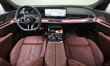 7 Series (G70)