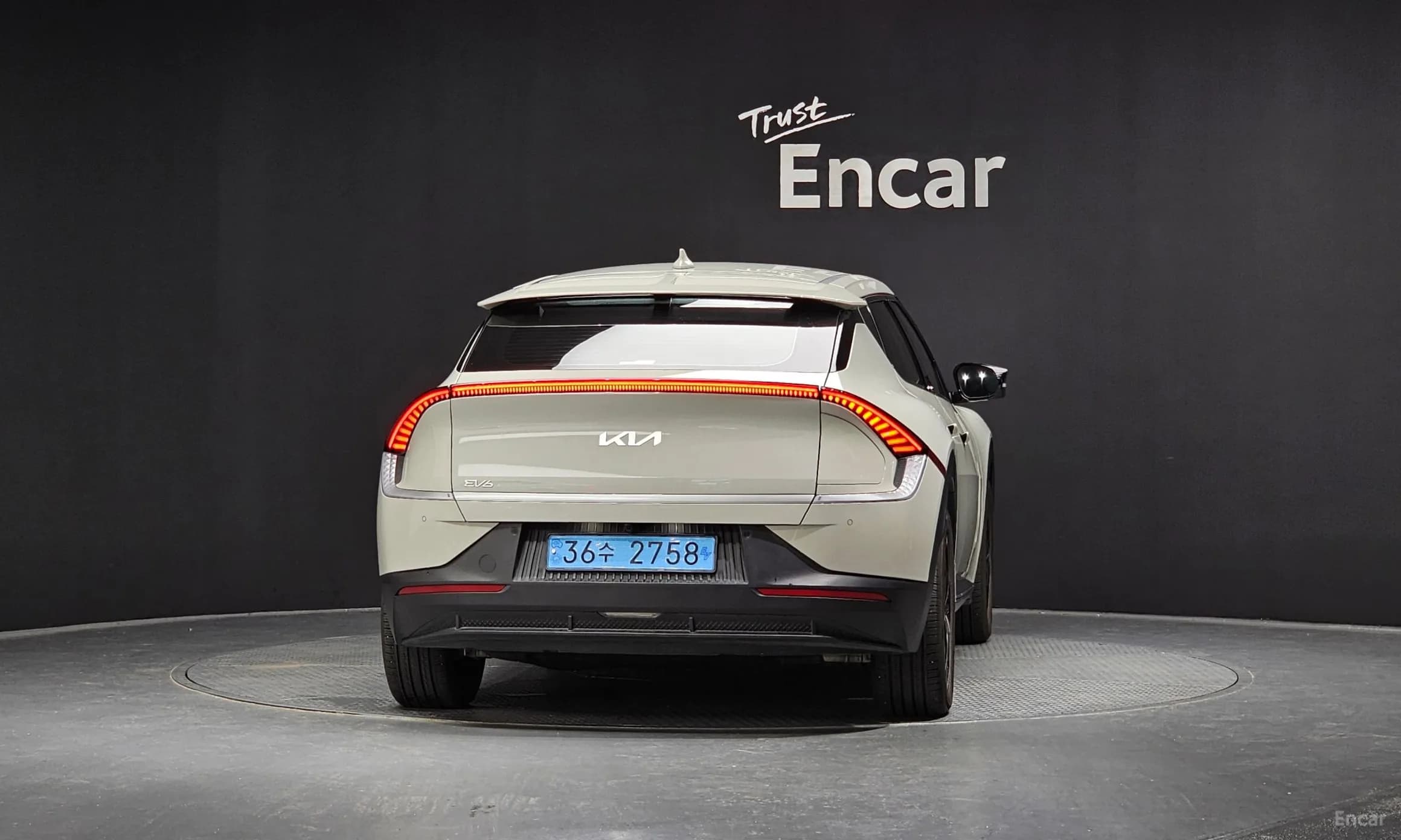 EV6