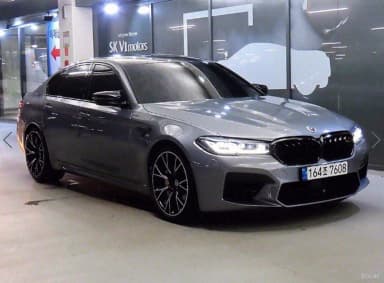 M5 (F90)