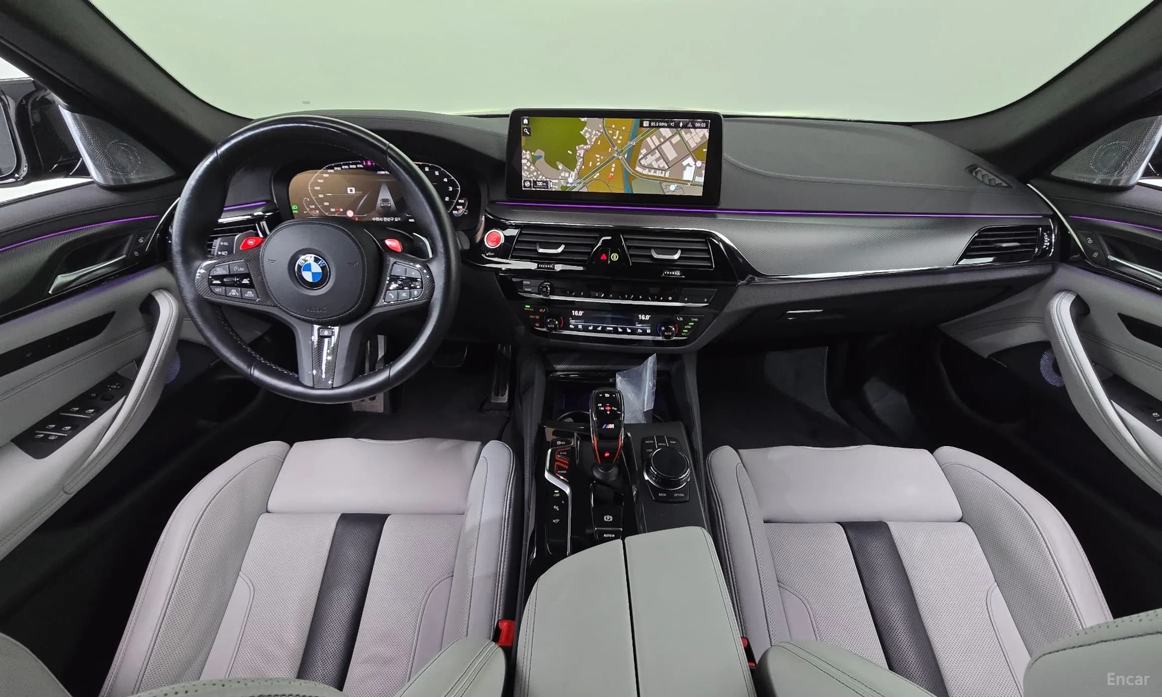 M5 (F90)