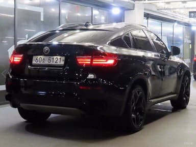 X6 (E71)