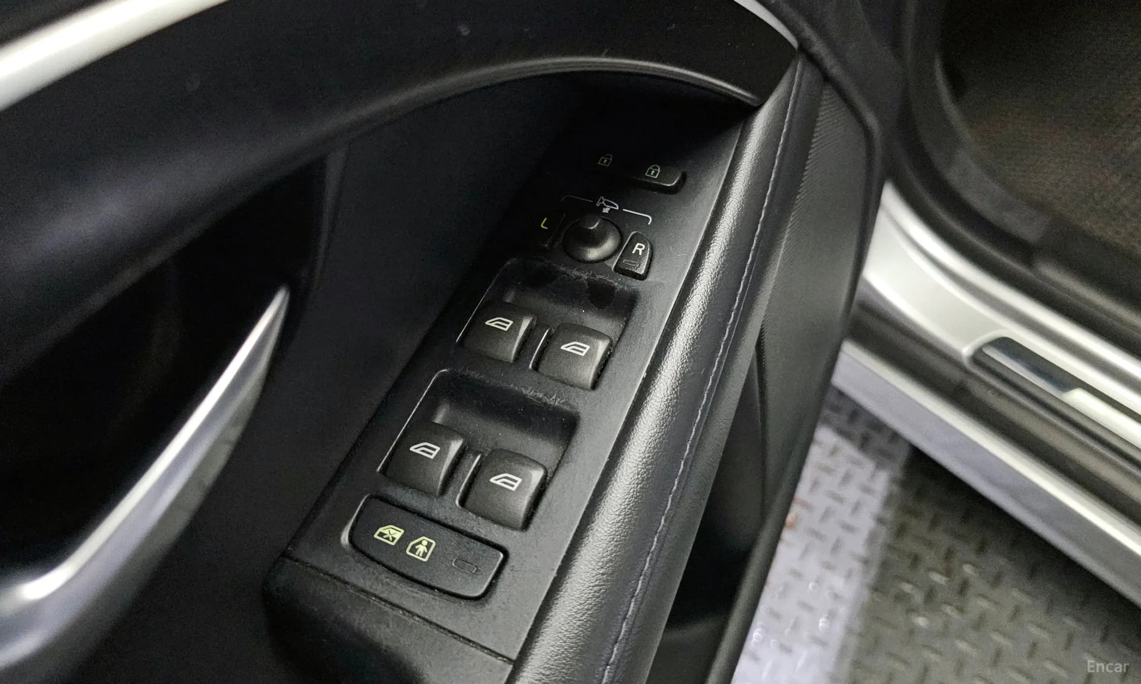 S80