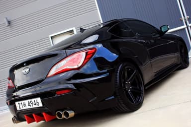 Genesis Coupe