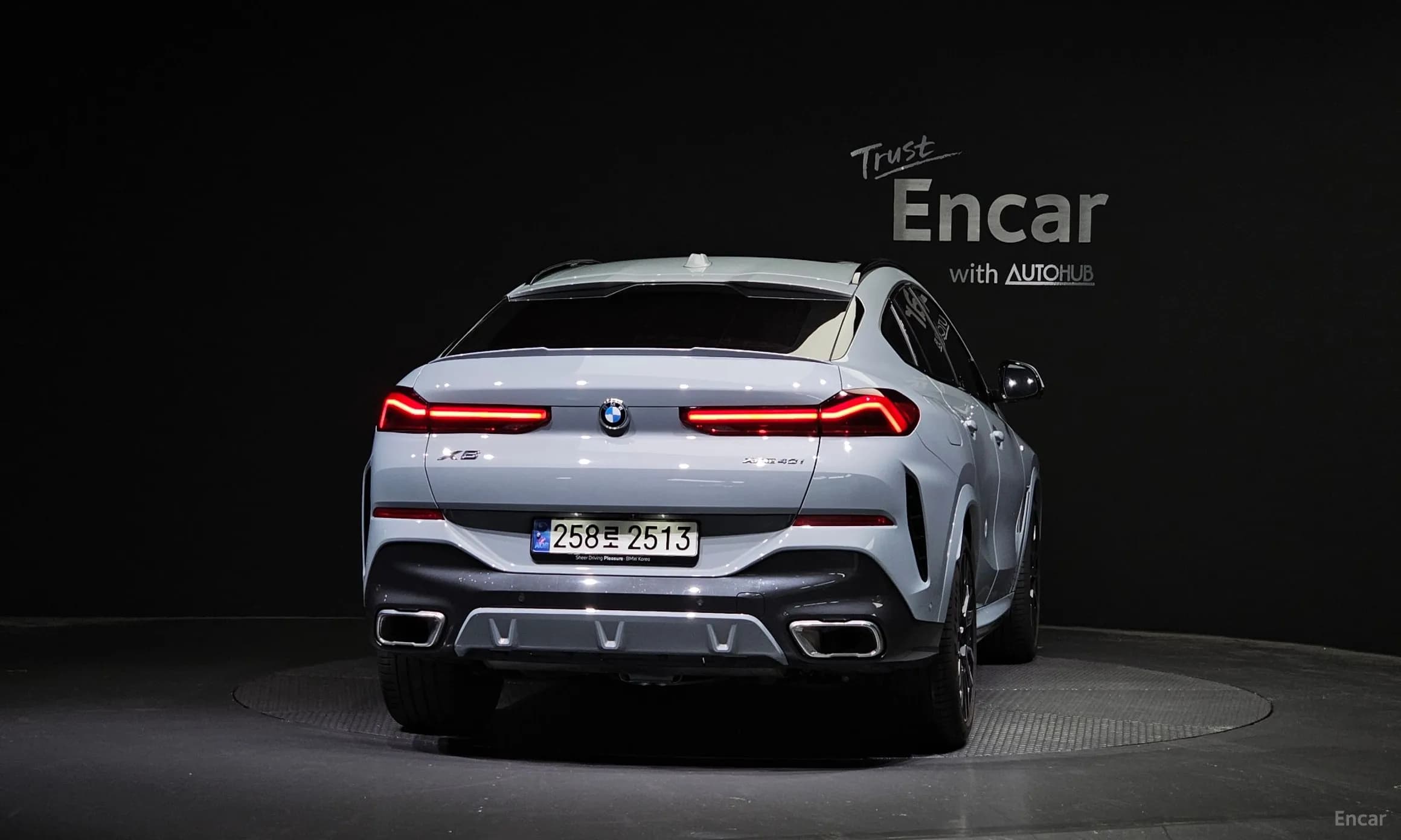 X6 (G06)