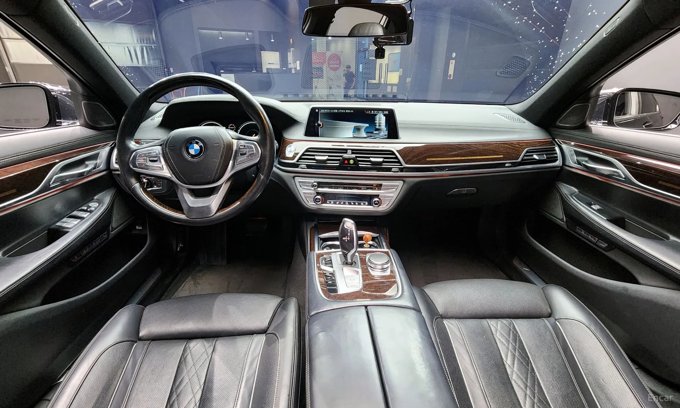 7 Series (G11)