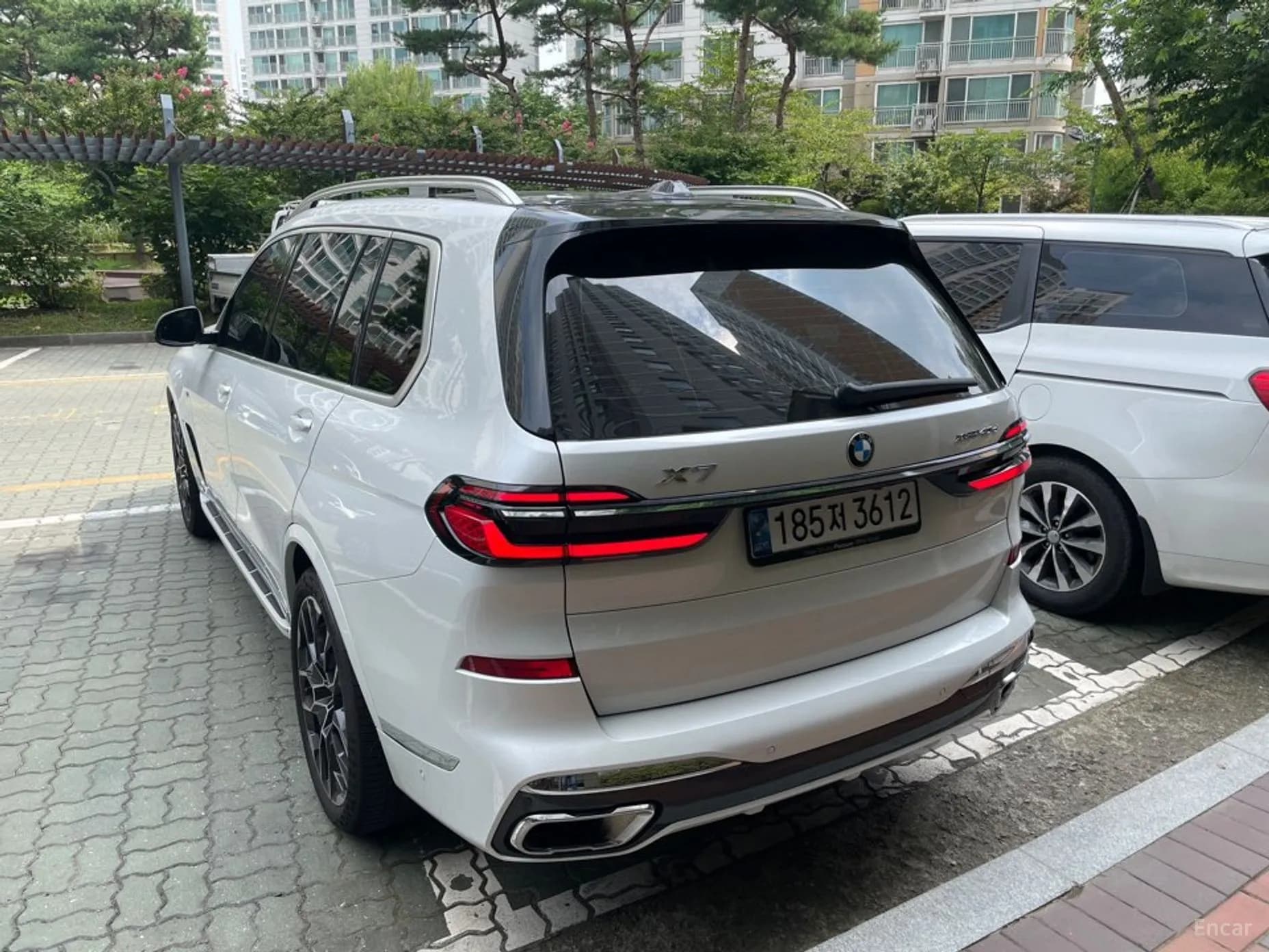 X7 (G07)