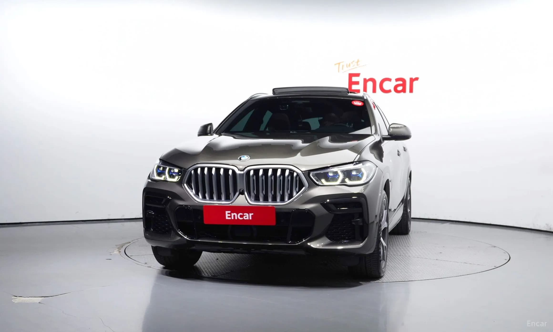 X6 (G06)