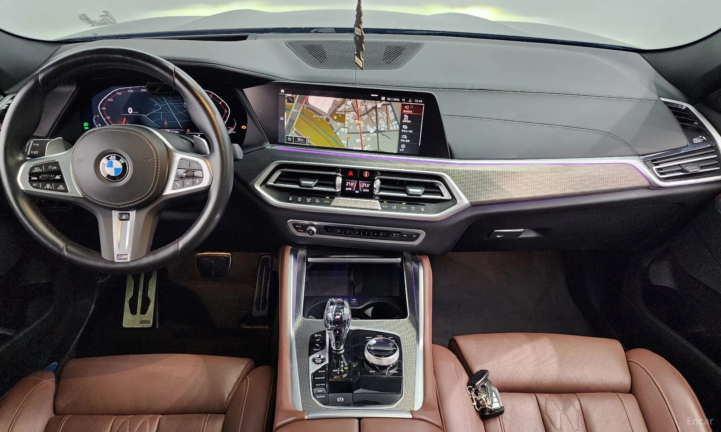 X6 (G06)