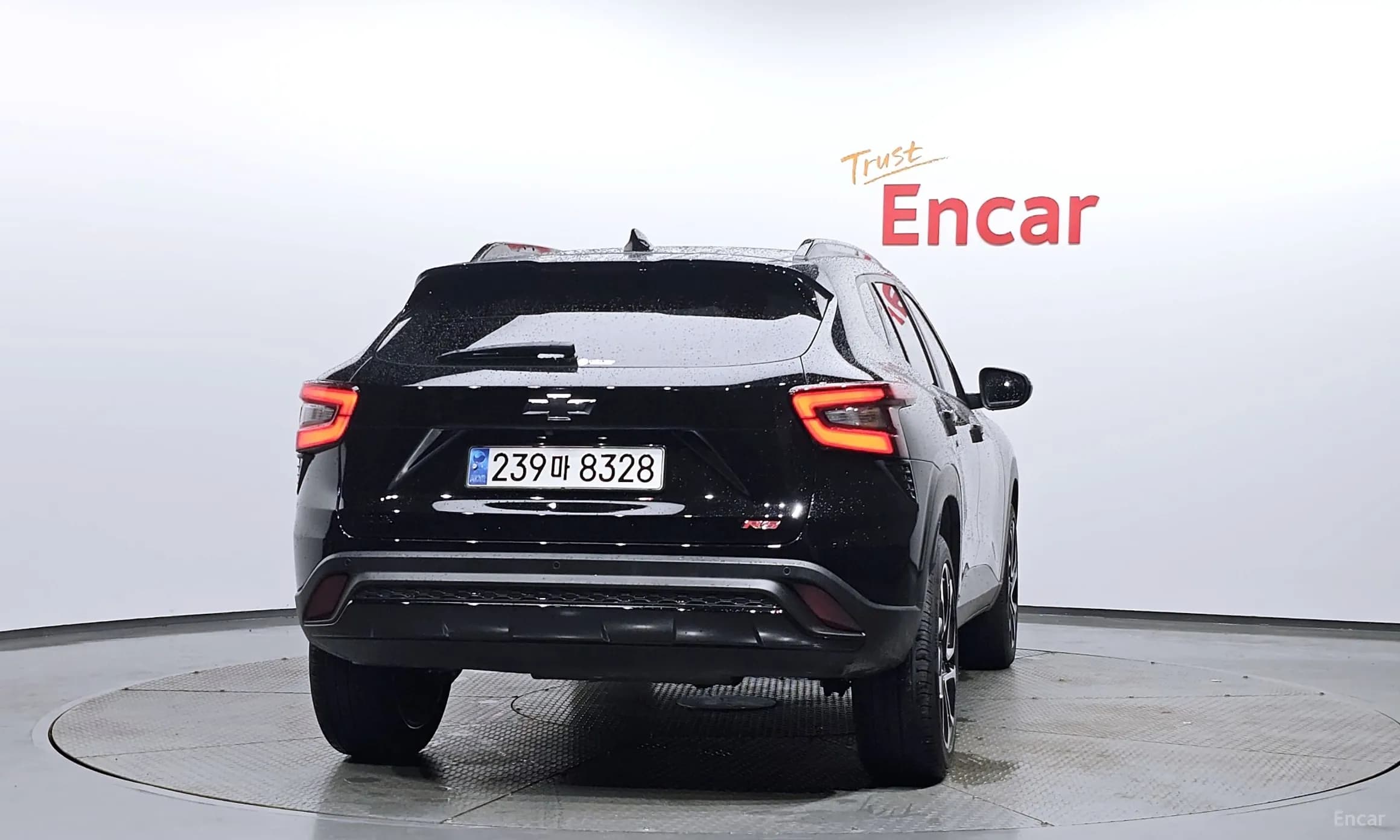 Trax Crossover