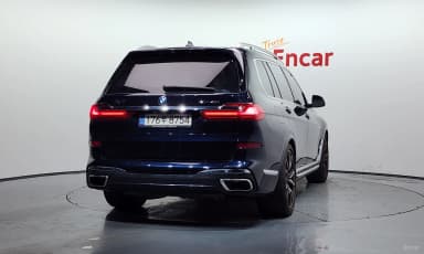 X7 (G07)