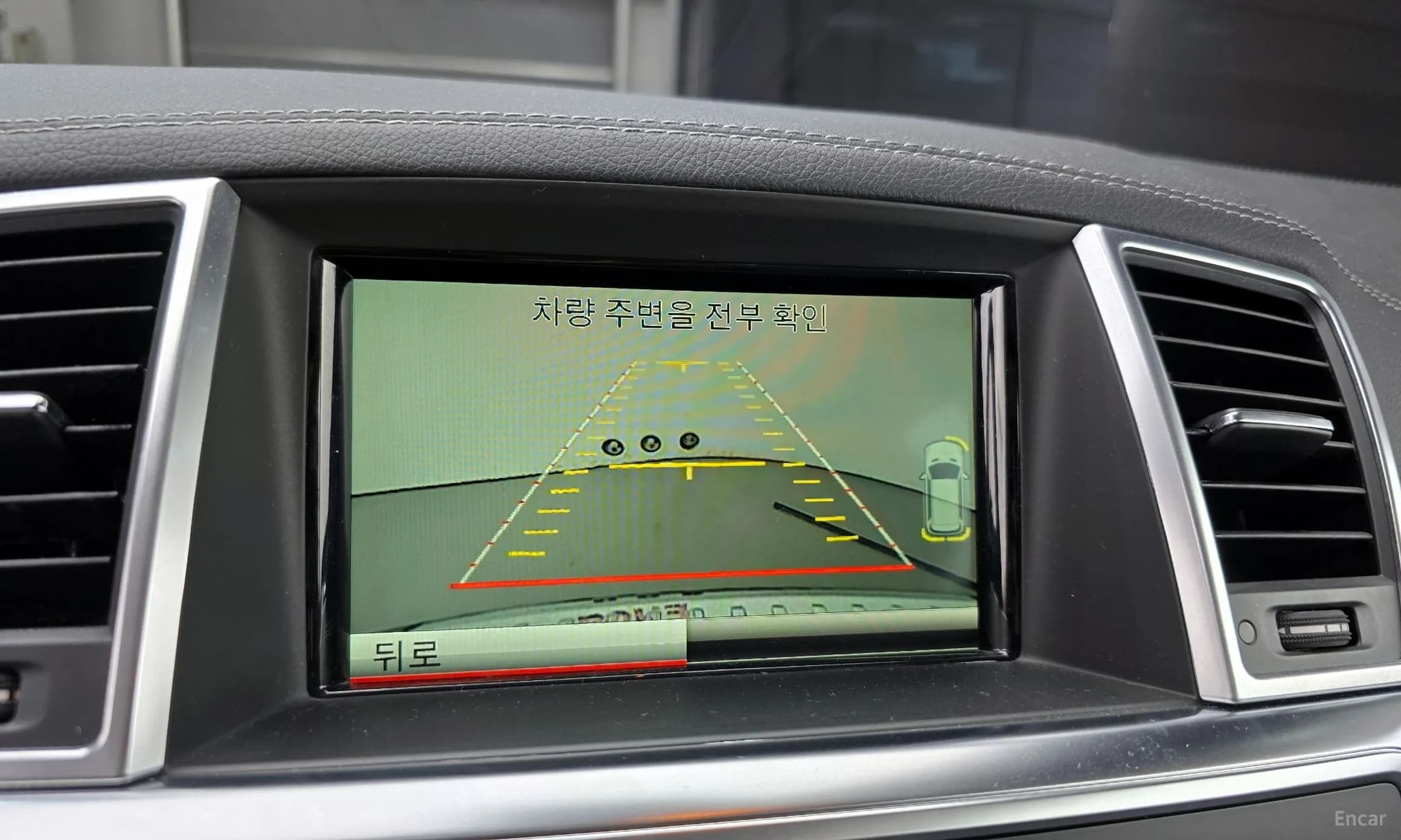 M-Class W166