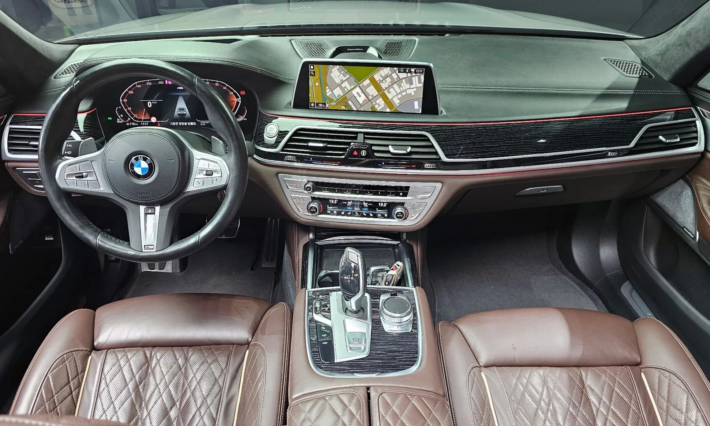 7 Series (G11)