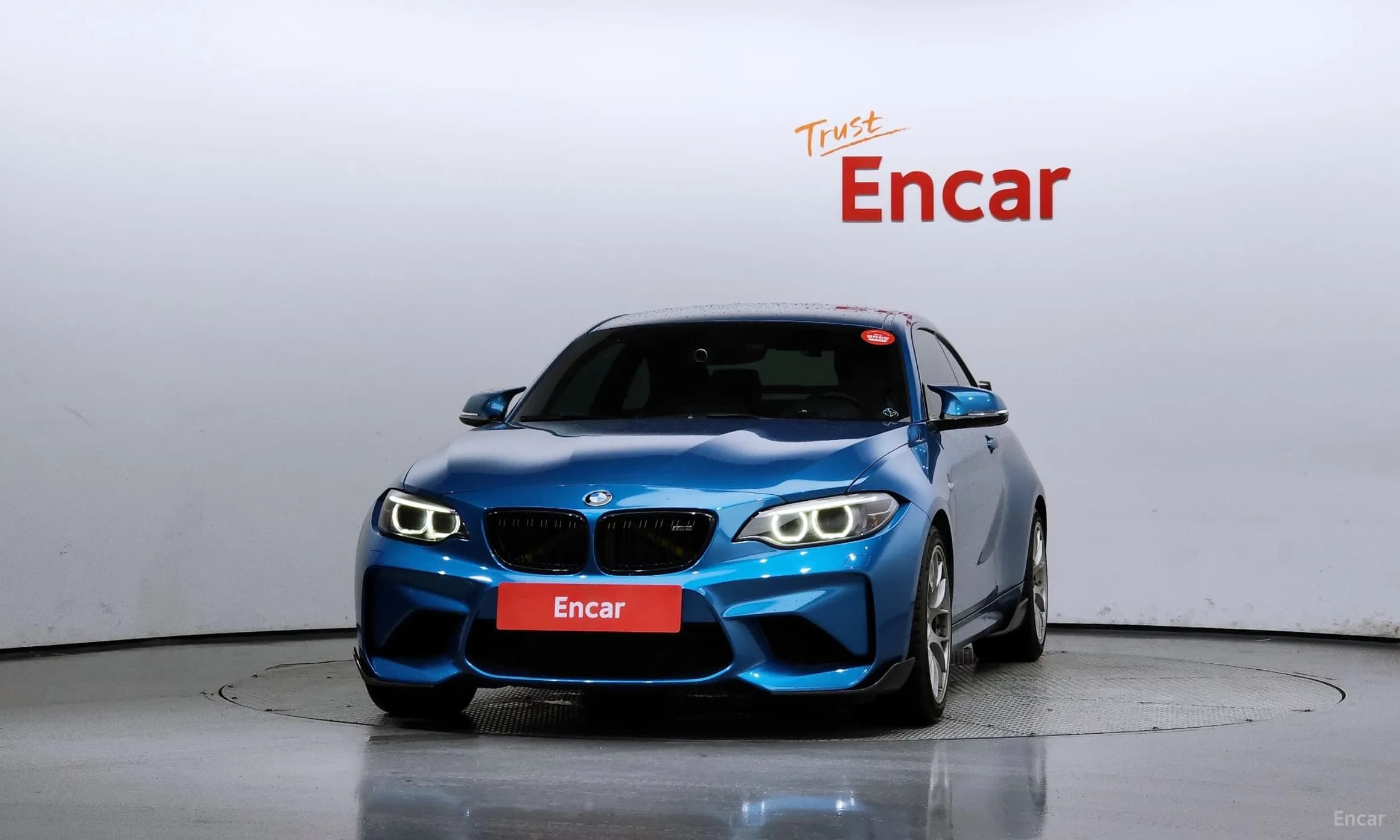 M2 (F87)