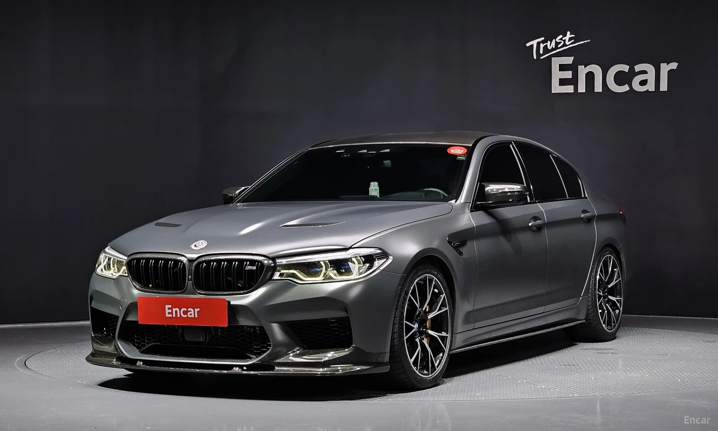 M5 (F90)