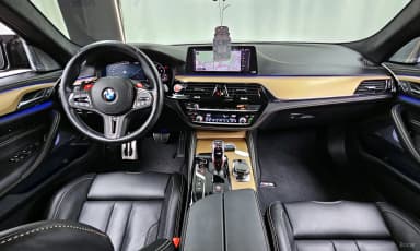 M5 (F90)