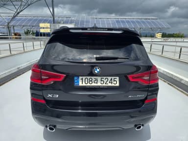 X3 (G01)