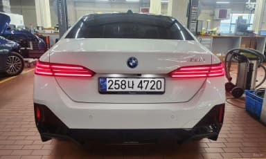 5 Series (G60)