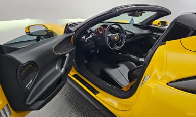 SF90 Spyder