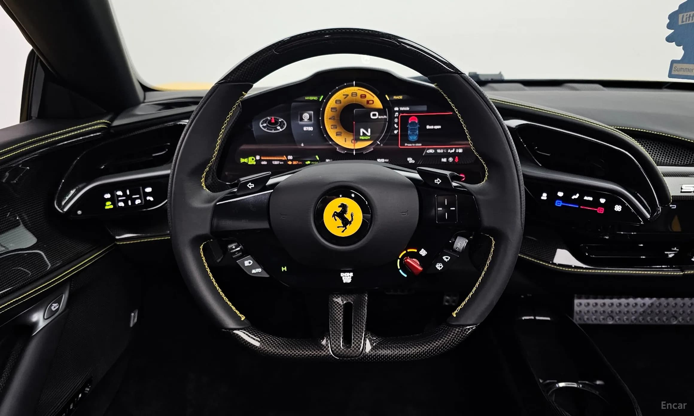 SF90 Spyder