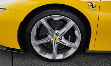 SF90 Spyder