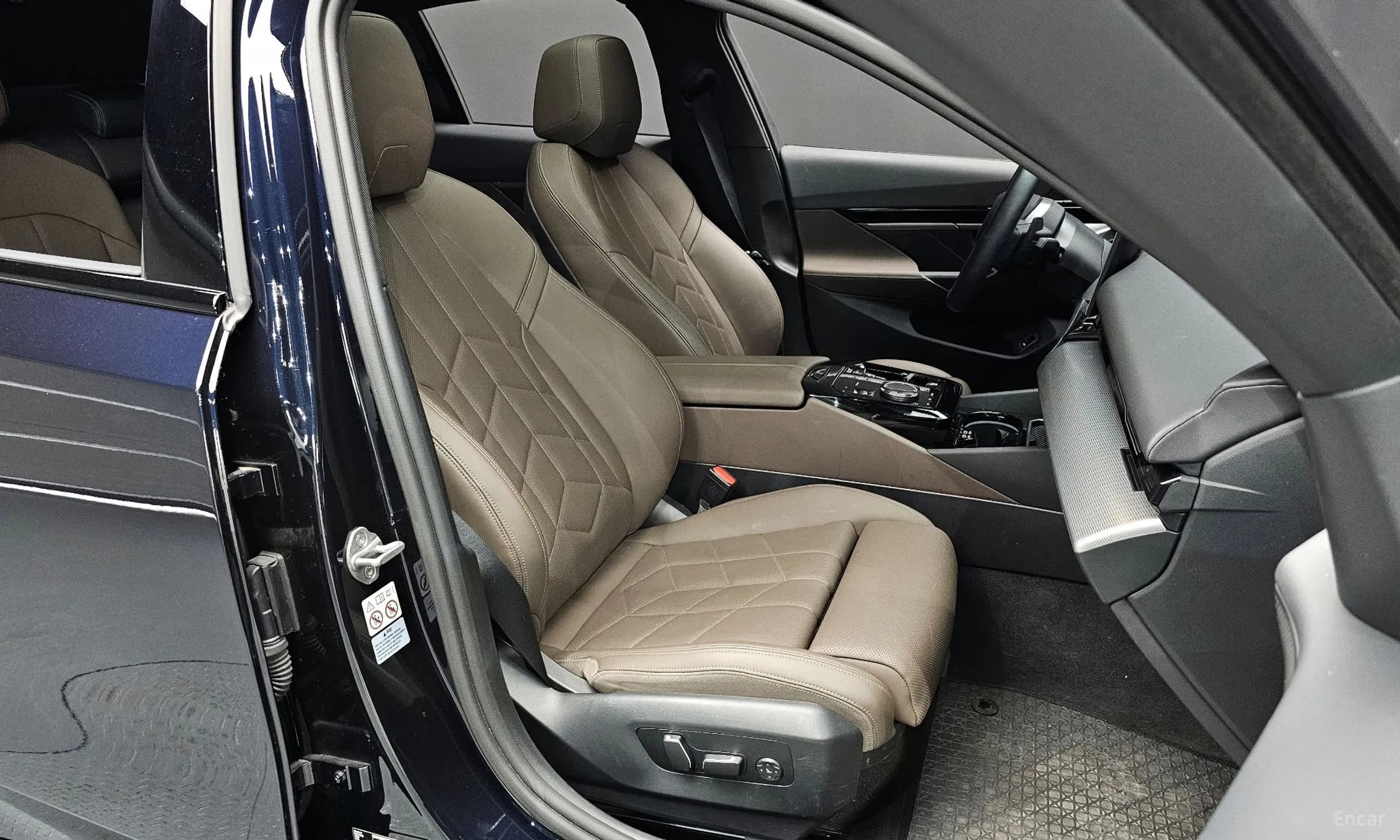5 Series (G60)