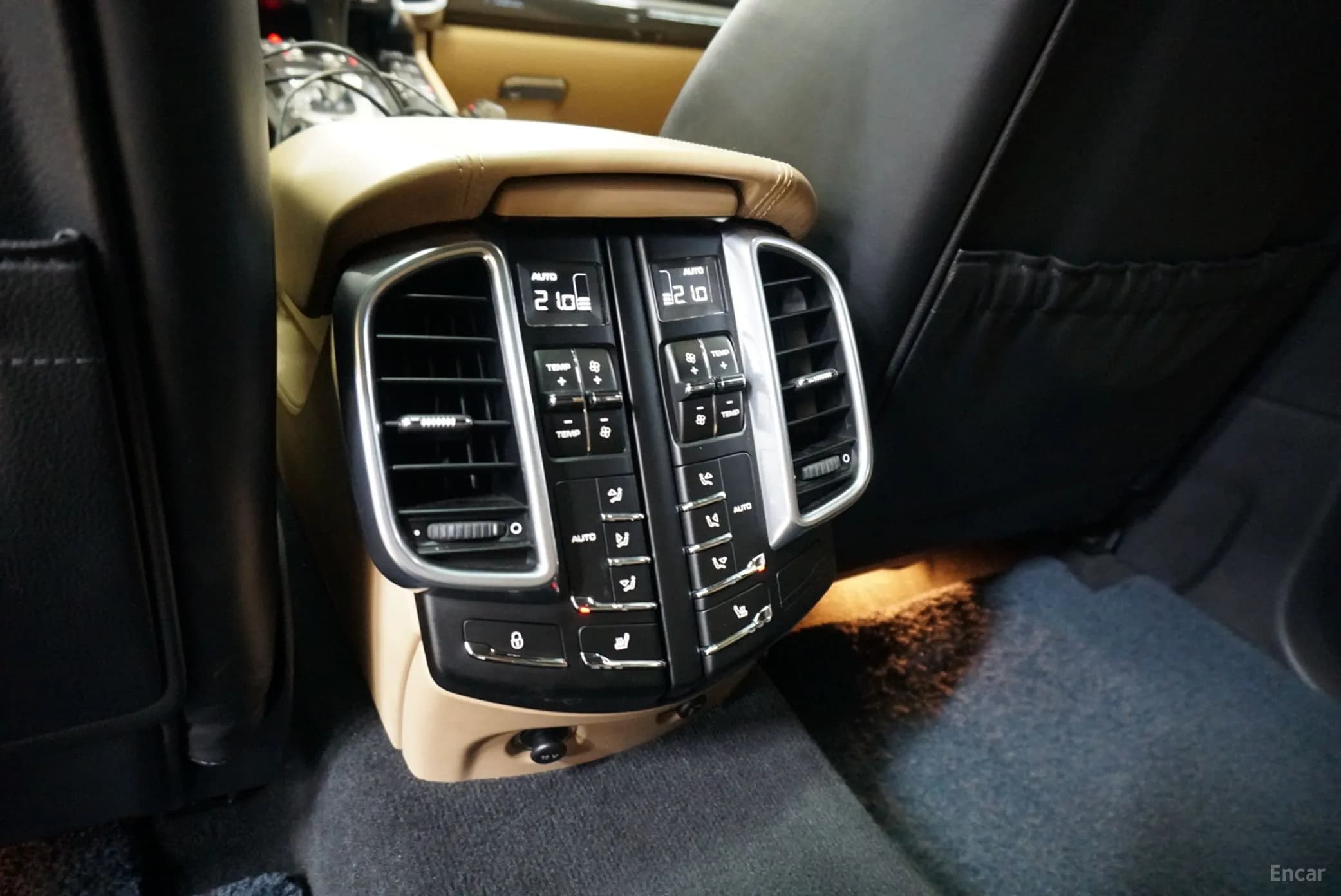 New Cayenne