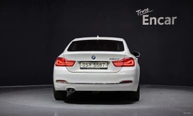 Series 4 (F32)