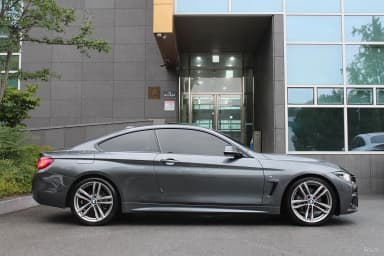 Series 4 (F32)