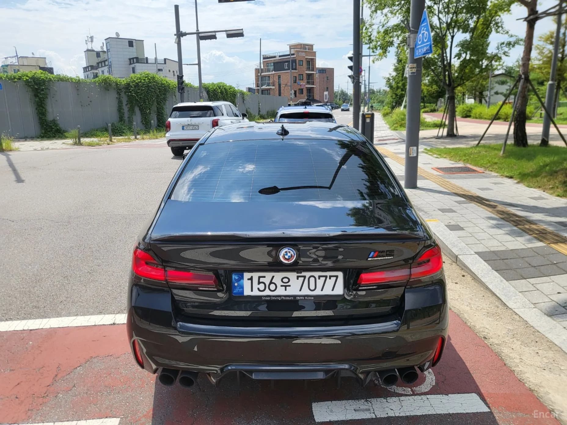 M5 (F90)