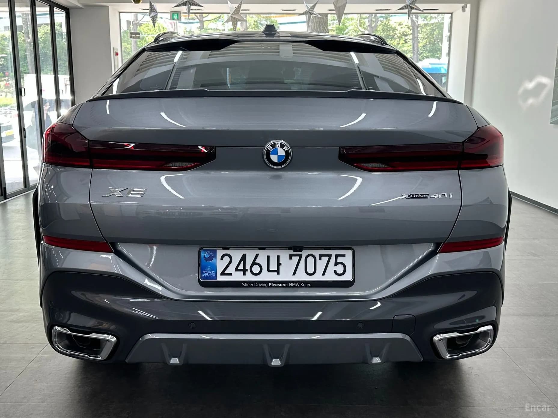 X6 (G06)
