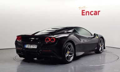 F8 Tributo