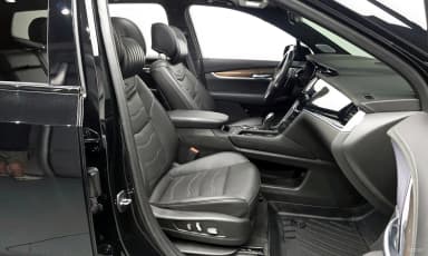 XT6