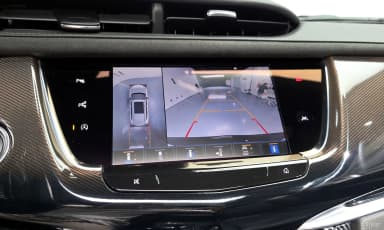 XT6