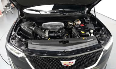 XT6