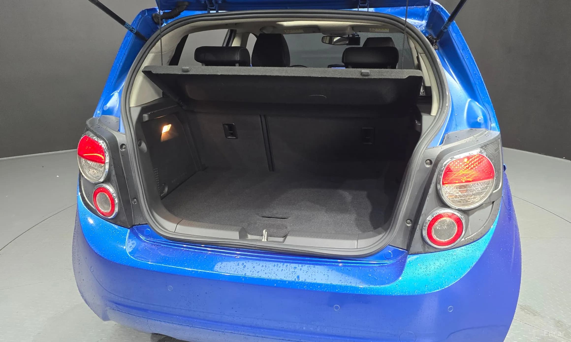 Aveo Hatchback
