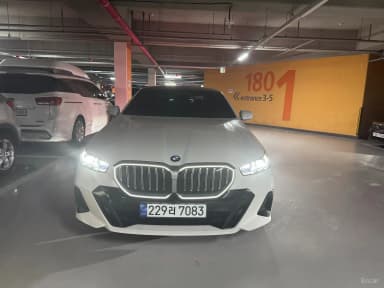5 Series (G60)