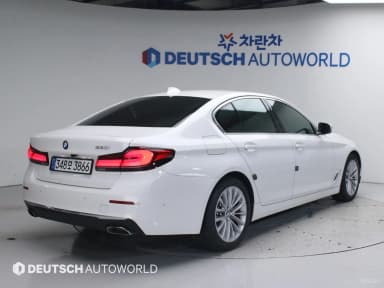 5 Series (G30)
