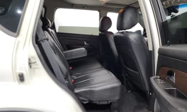 Rexton W