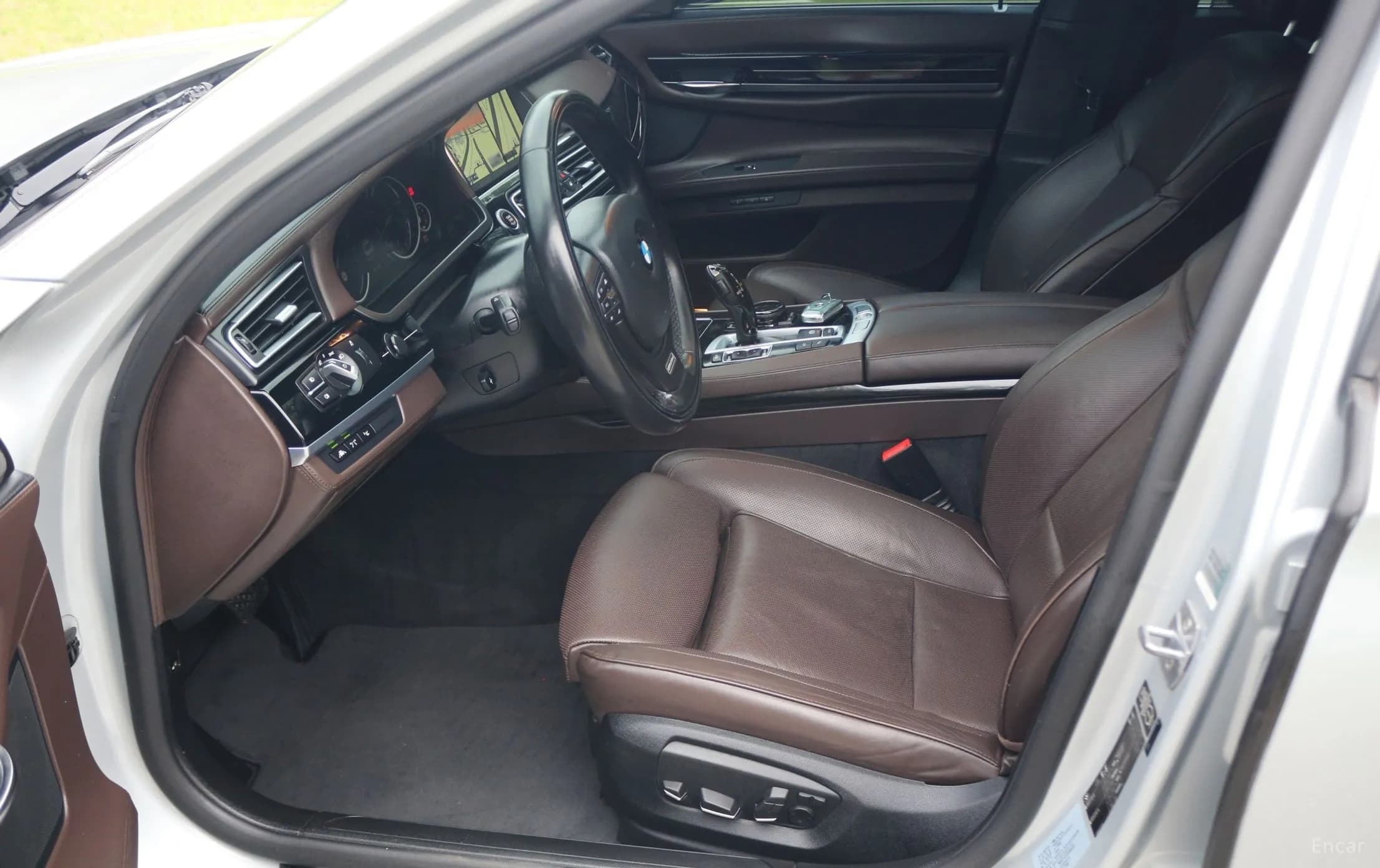 7 Series (F01)