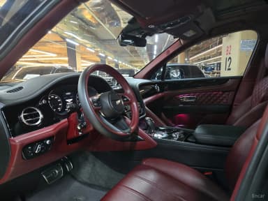 Bentayga