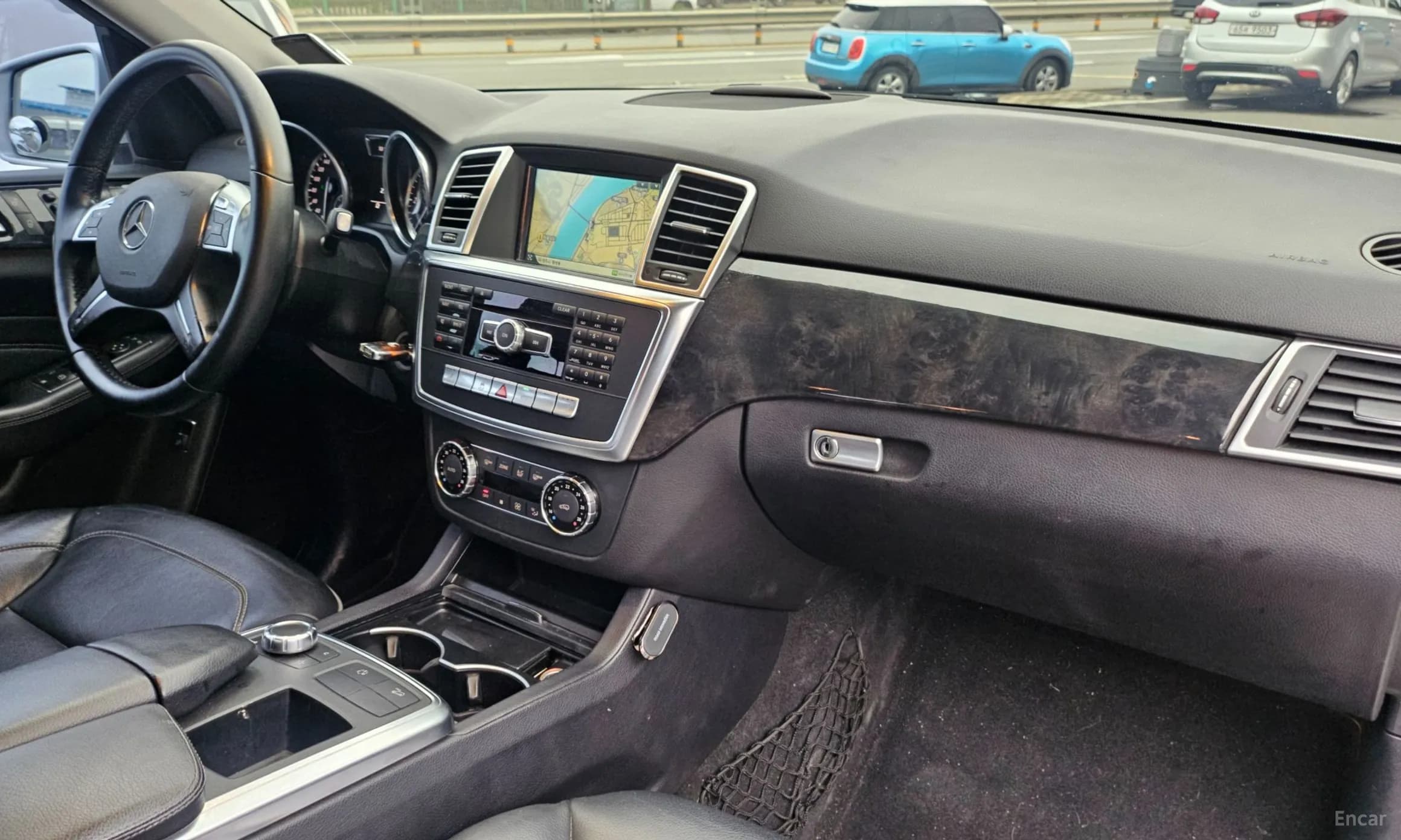 M-Class W166