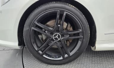 E-Class W212
