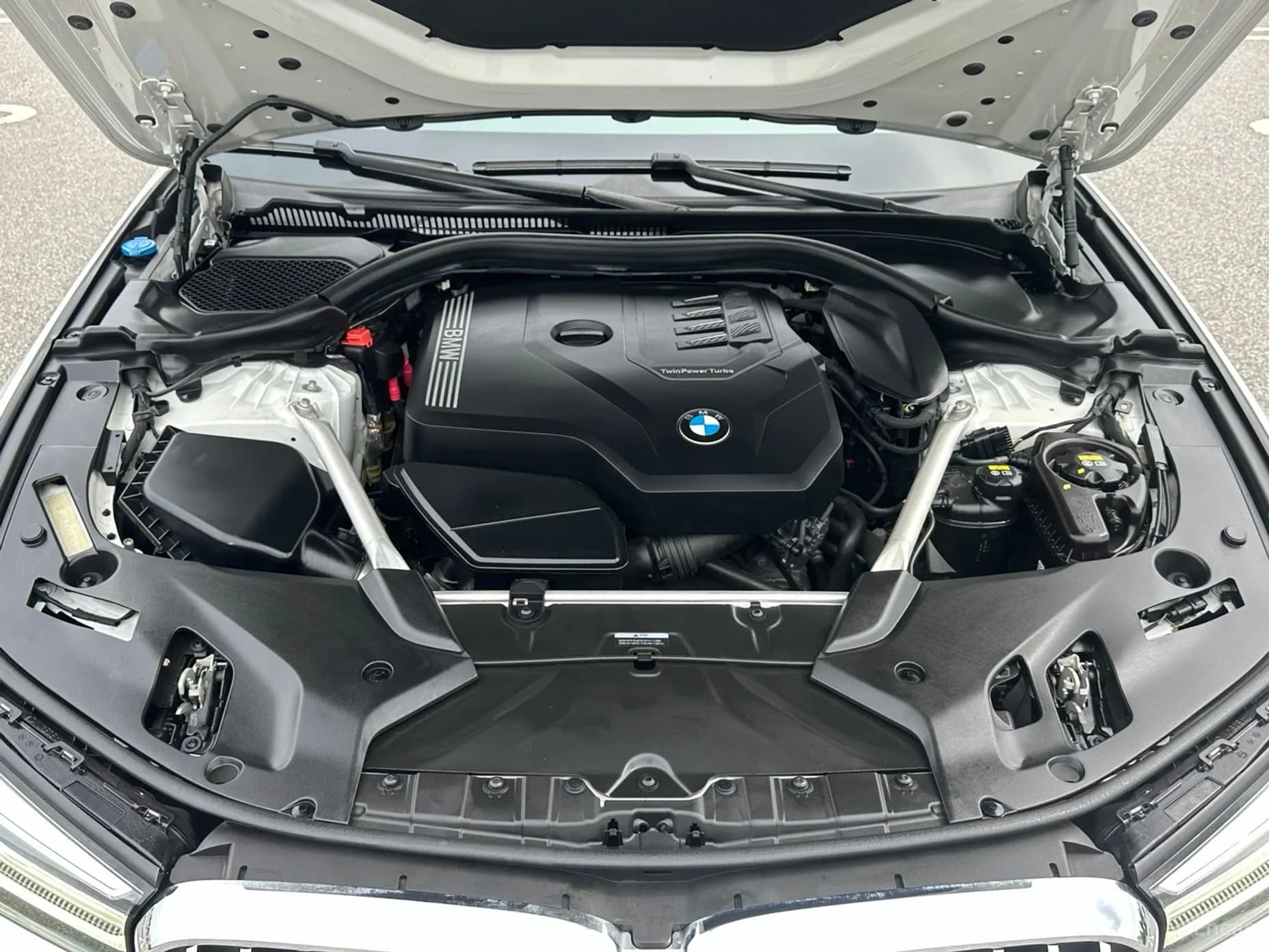 5 Series (G30)