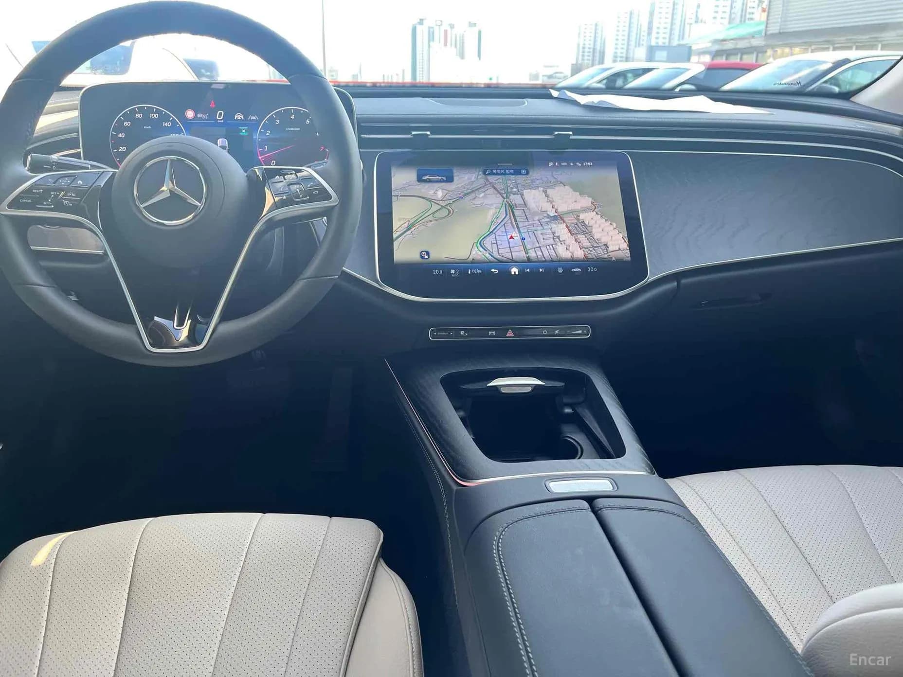 E-Class W214