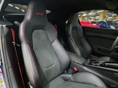 911 (992)