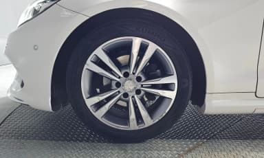 E-Class W212