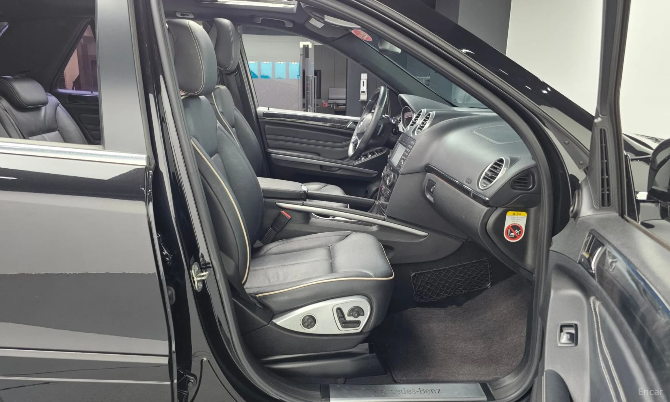 M-Class W164