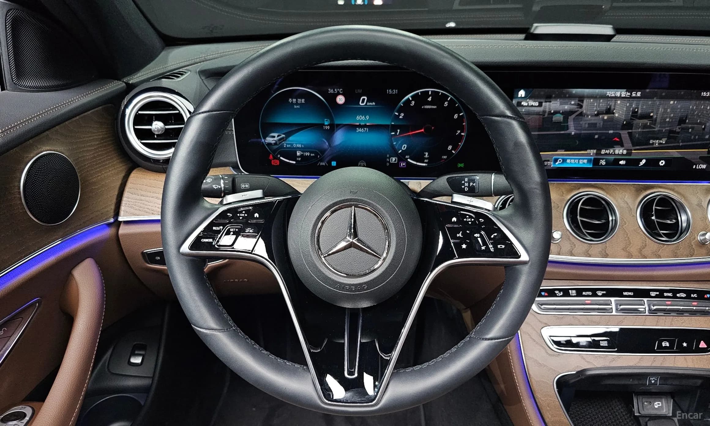 E-Class W213