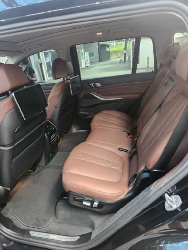 X7 (G07)
