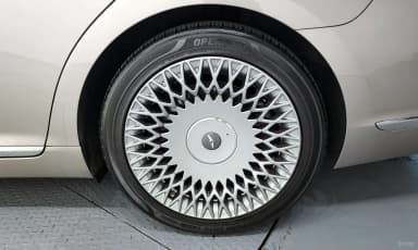 G90